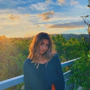 Meet your Posher, Natalie